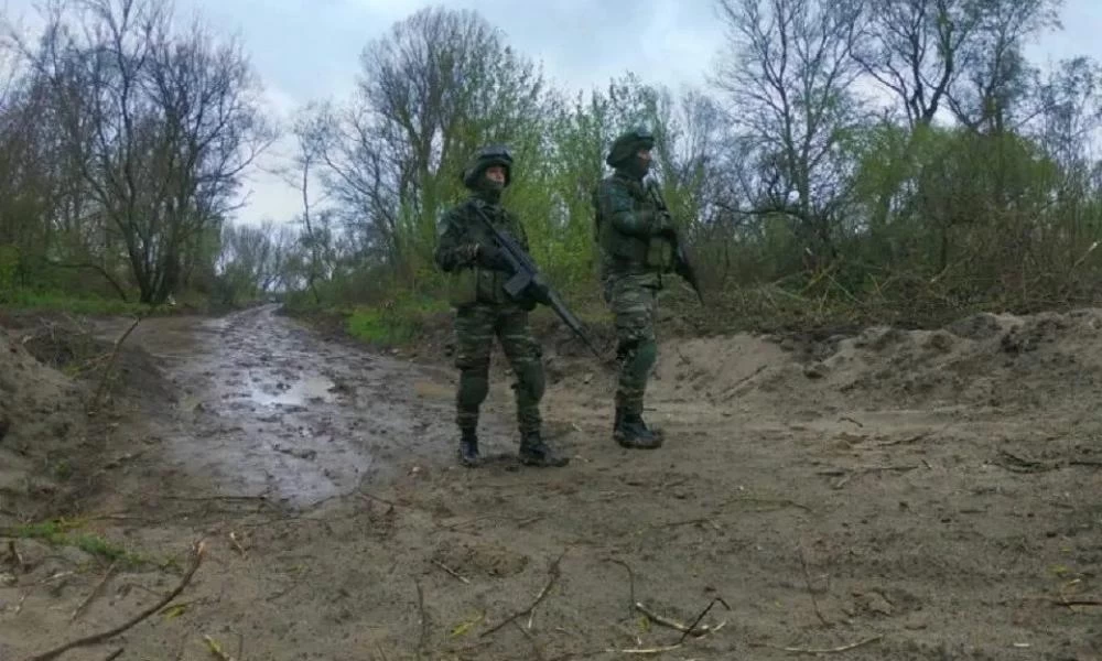 Πολύτεκνο Ανδρόγυνο στρατιωτικών περιπολεί στα σύνορα του Έβρου